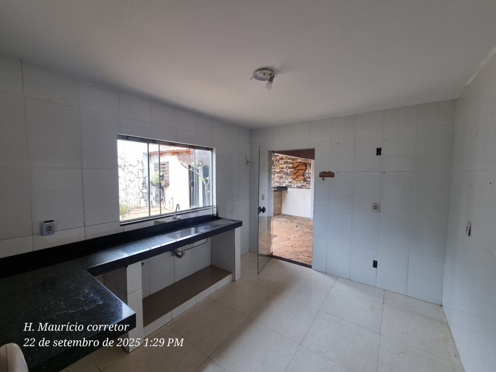 Imagem Casa com 3 Quartos à Venda, 179 m² em Residencial Campus - Goiânia Imagem Casa com 3 Quartos à Venda, 179 m² em Residencial Campus - Goiânia