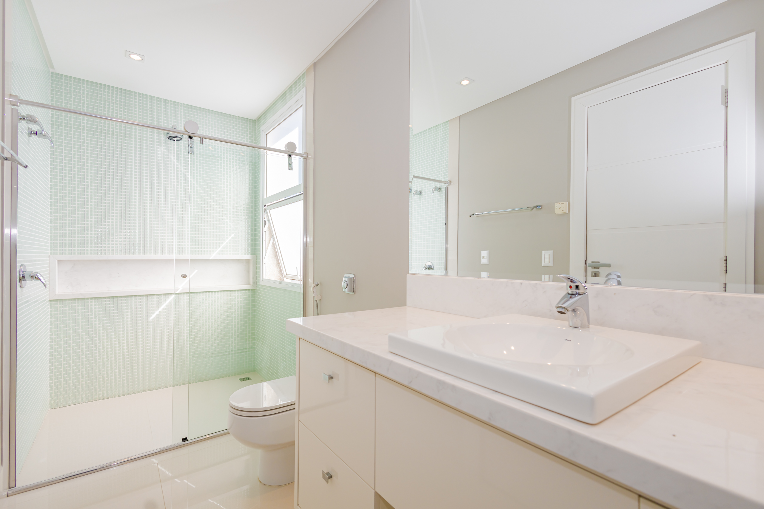 Imagem Casa de Condomínio com 5 Quartos à Venda, 537 m²em Alphaville Graciosa - Pinhais Imagem Casa de Condomínio com 5 Quartos à Venda, 537 m²em Alphaville Graciosa - Pinhais
