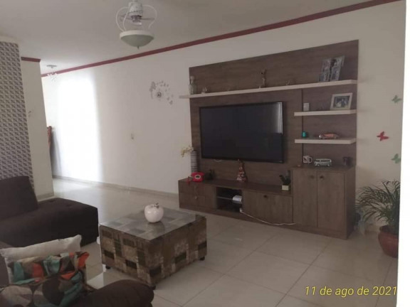 Imagem Sobrado com 3 Quartos à Venda, 232 m² em Jardim Santa Clara - Guarulhos