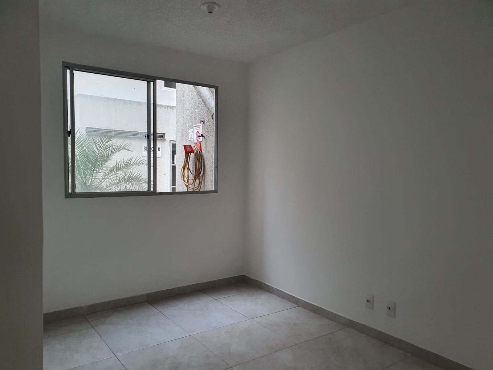 Imagem Apartamento com 2 Quartos para Alugar, 45 m²em Tomás Coelho - Rio de Janeiro Imagem Apartamento com 2 Quartos para Alugar, 45 m²em Tomás Coelho - Rio de Janeiro