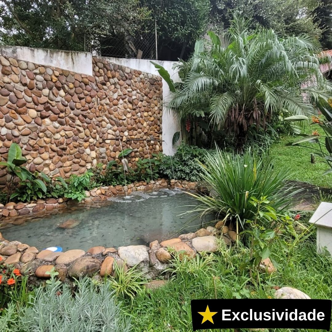 Imagem Casa com 4 Quartos à Venda, 339 m²em Vale do Sol - Embu das Artes