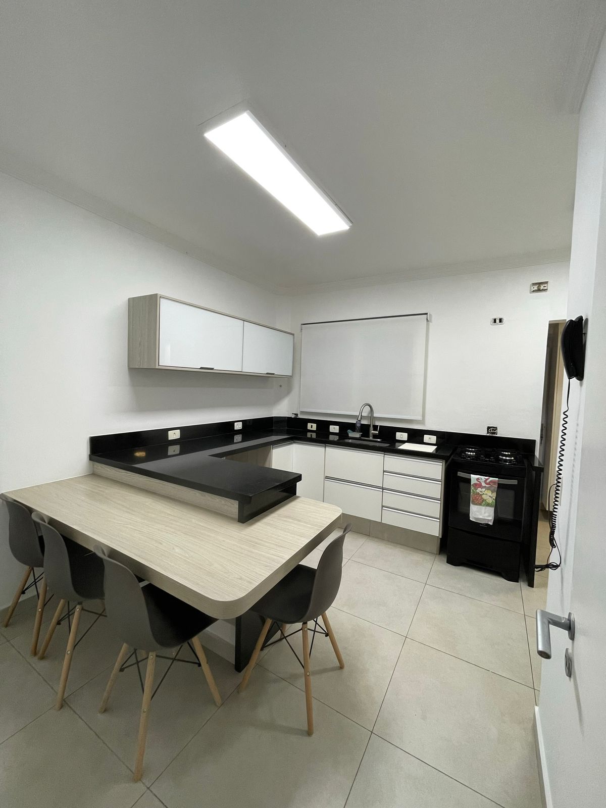 Imagem Casa de Condomínio com 3 Quartos para Alugar, 155 m²em Tamboré - Santana de Parnaíba