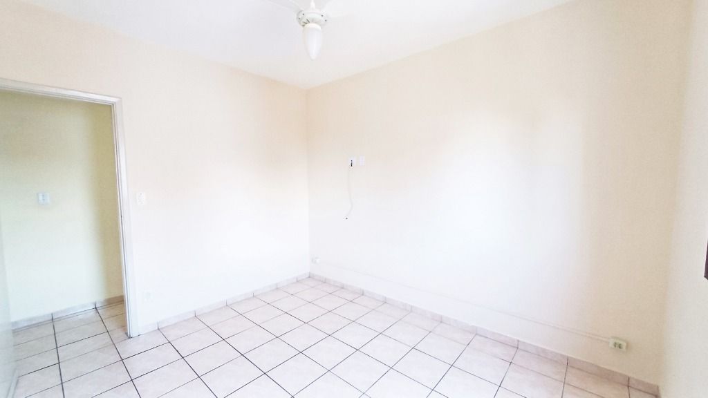 Imagem Apartamento com 2 Quartos à Venda, 76 m² em Guilhermina - Praia Grande