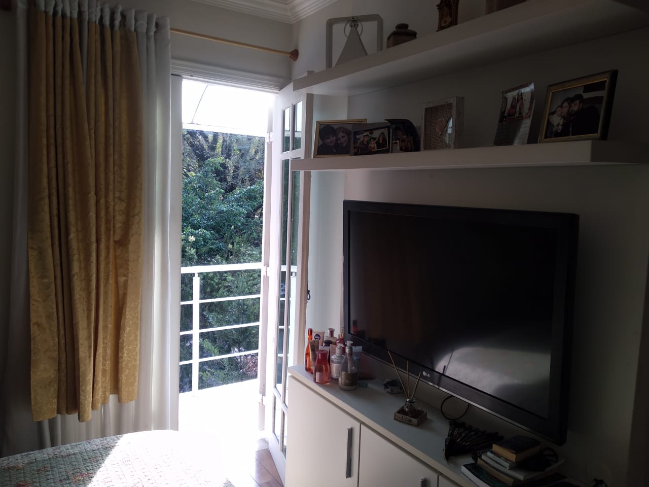 Imagem Sobrado com 3 Quartos à Venda, 170 m²em Parque Continental - São Paulo Imagem Sobrado com 3 Quartos à Venda, 170 m²em Parque Continental - São Paulo