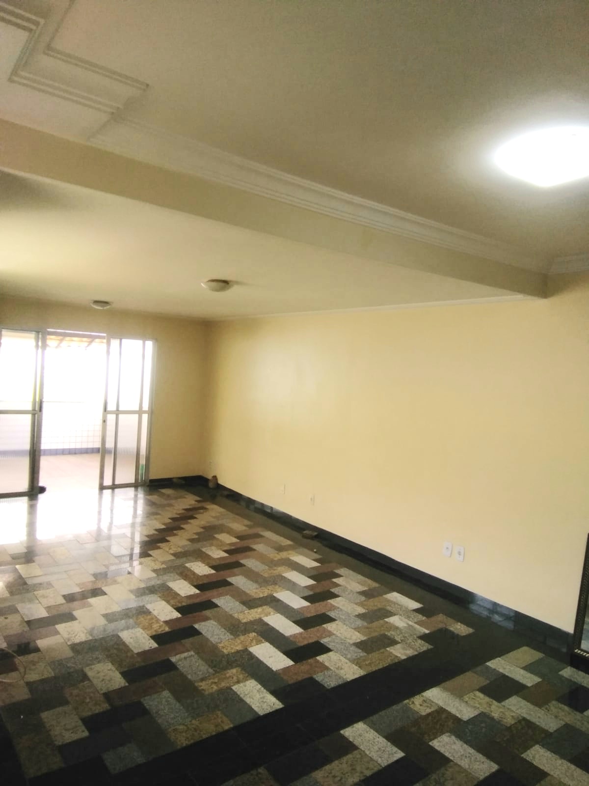 Imagem Casa com 3 Quartos à Venda, 181 m²em Piatã - Salvador Imagem Casa com 3 Quartos à Venda, 181 m²em Piatã - Salvador