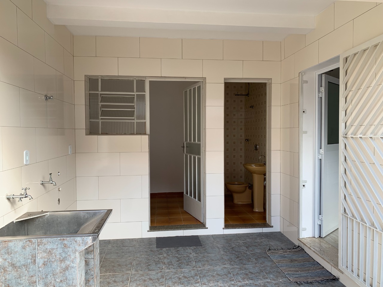 Imagem Sobrado com 4 Quartos à Venda, 408 m²em Vila Ipiranga - Mogi das Cruzes