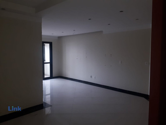 Imagem Apartamento com 3 Quartos à Venda, 141 m²em Vila Assunção - Santo André