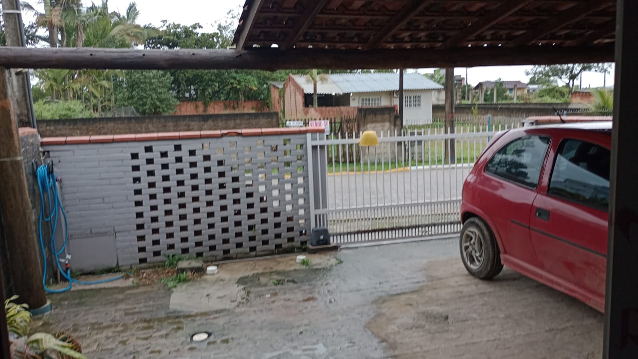 Imagem Casa com 2 Quartos à Venda, 200 m²em Itacolomi - Balneário Piçarras Imagem Casa com 2 Quartos à Venda, 200 m²em Itacolomi - Balneário Piçarras
