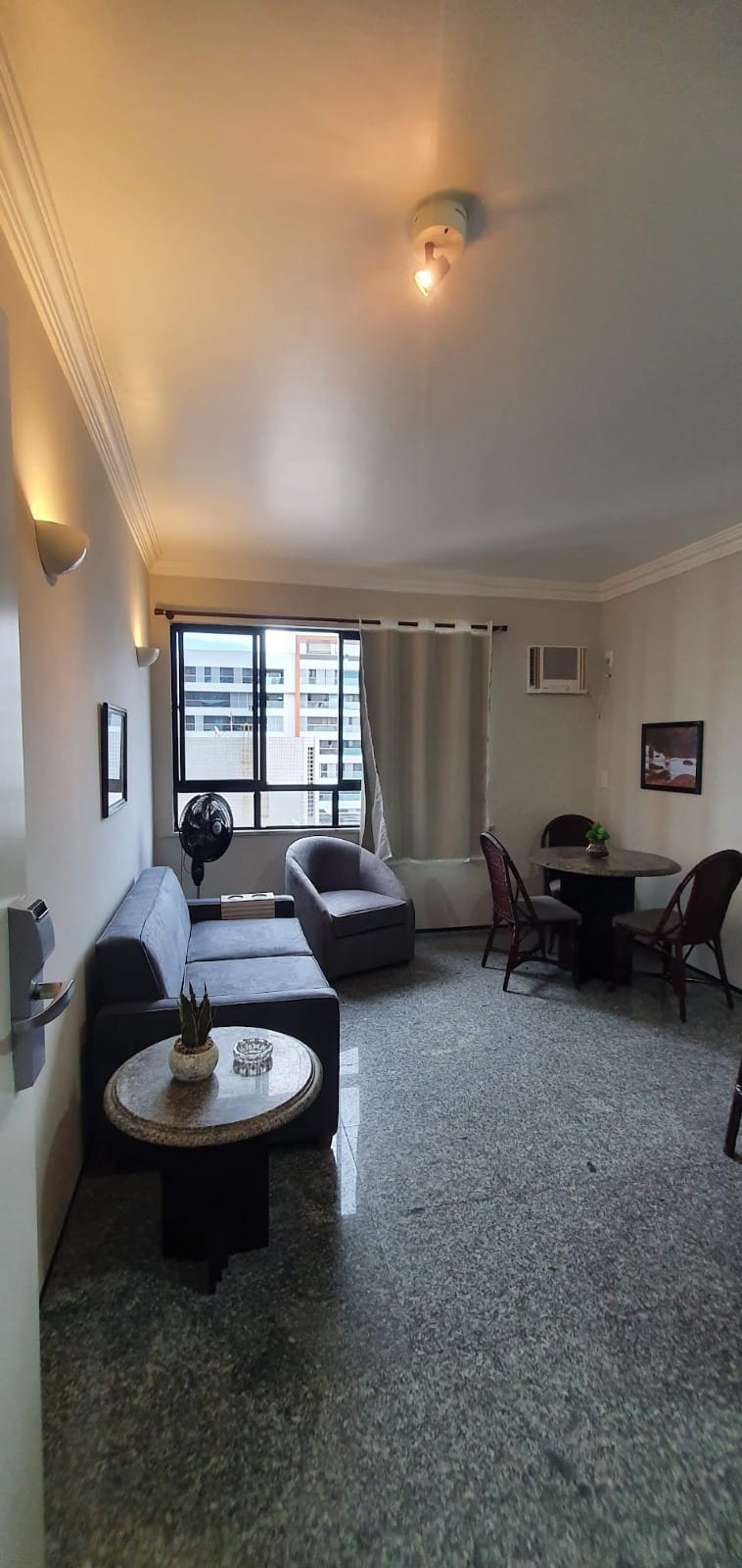 Imagem Flat com 1 Quarto à Venda, 40 m² em Meireles - Fortaleza