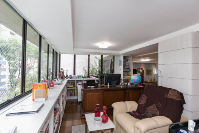 Imagem Apartamento com 4 Quartos à Venda ou Locação, 239 m²em Batel - Curitiba
