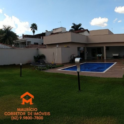 Imagem Casa com 3 Quartos à Venda, 275 m²em Santa Genoveva - Goiânia