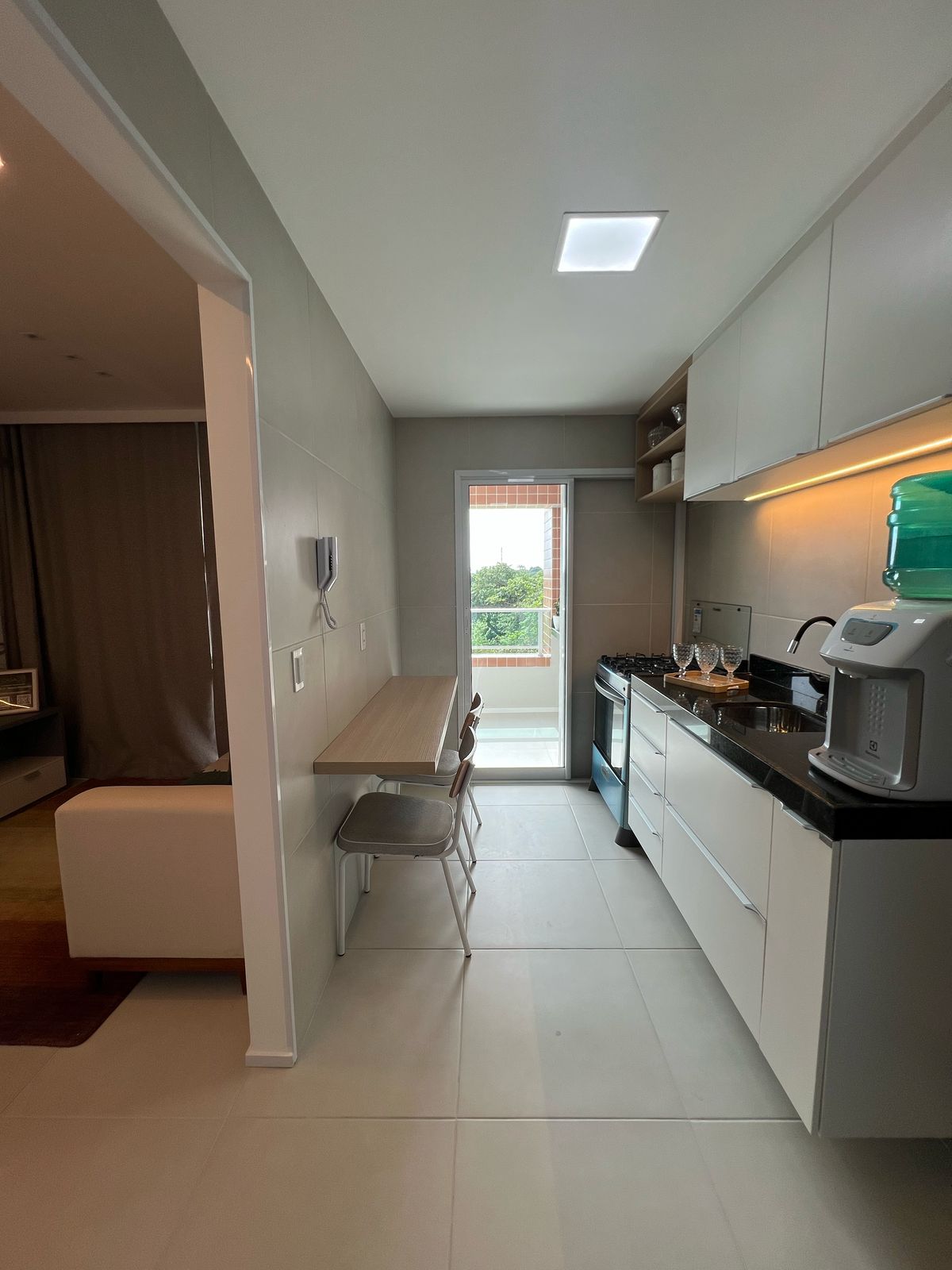 Imagem Apartamento com 3 Quartos à Venda, 77 m² em Centro - Eusébio