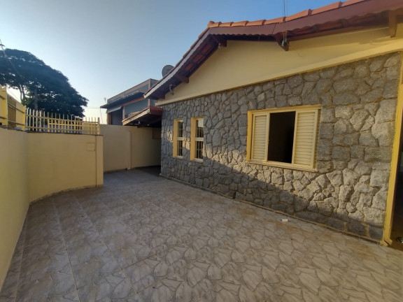Imagem Casa com 3 Quartos à Venda, 217 m² em João XXIII - Vinhedo Imagem Casa com 3 Quartos à Venda, 217 m² em João XXIII - Vinhedo