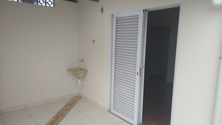 Imagem Casa com 2 Quartos para Alugar, 70 m² em Novo Osasco - Osasco
