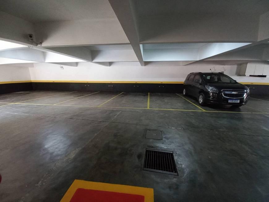 Imagem Apartamento com 4 Quartos à Venda, 159 m²em América - Joinville