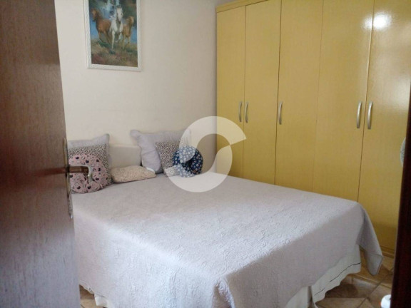 Imagem Casa com 4 Quartos à Venda,  em São Domingos - Niterói