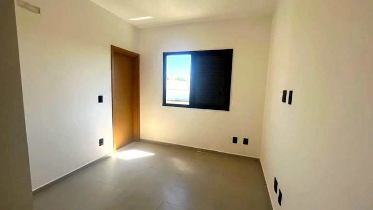 Imagem Sobrado com 3 Quartos à Venda ou Locação, 160 m² em Vila Petrópolis - Atibaia Imagem Sobrado com 3 Quartos à Venda ou Locação, 160 m² em Vila Petrópolis - Atibaia
