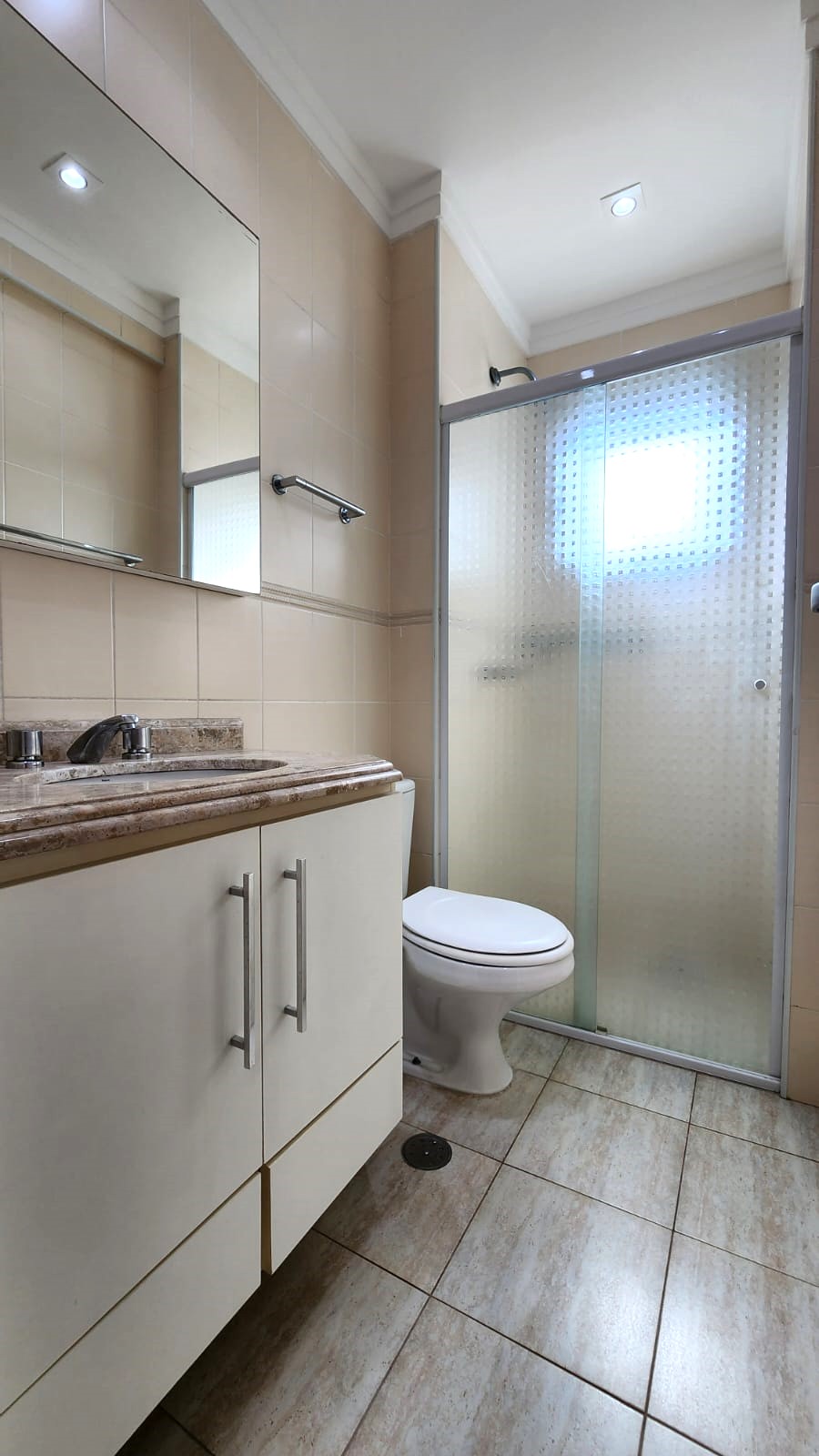 Imagem Apartamento com 3 Quartos para Alugar, 160 m²em Boqueirão - Santos Imagem Apartamento com 3 Quartos para Alugar, 160 m²em Boqueirão - Santos
