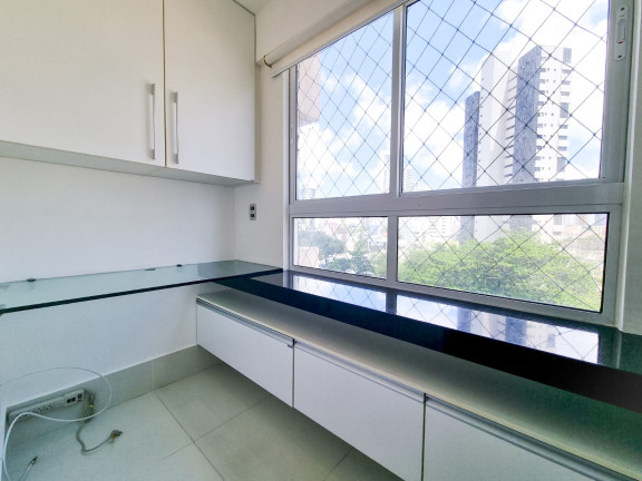 Imagem Apartamento com 2 Quartos à Venda, 100 m² em Tirol - Natal