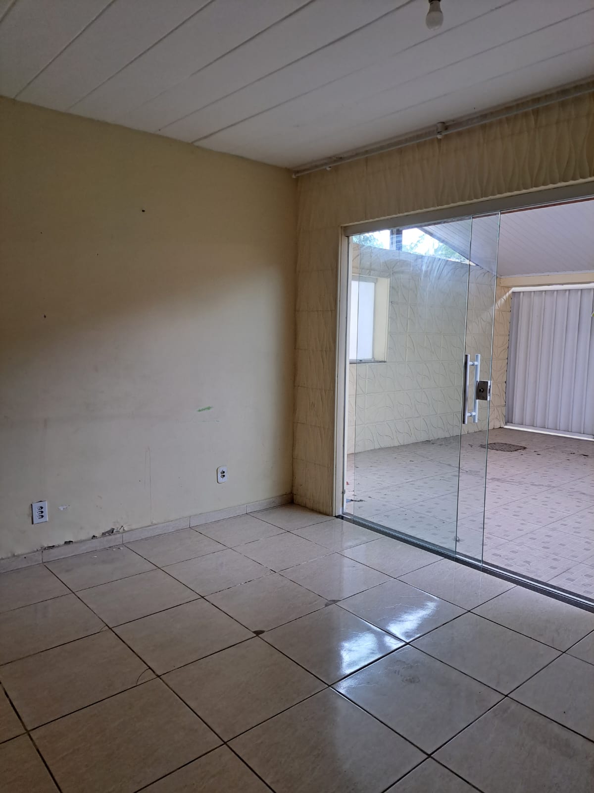 Imagem Casa de Condomínio com 2 Quartos à Venda, 60 m²em Guaratiba - Rio de Janeiro Imagem Casa de Condomínio com 2 Quartos à Venda, 60 m²em Guaratiba - Rio de Janeiro