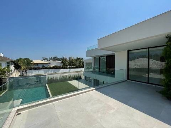 Imagem Casa de Condomínio com 5 Quartos à Venda, 1.100 m² em Barra da Tijuca - Rio de Janeiro Imagem Casa de Condomínio com 5 Quartos à Venda, 1.100 m² em Barra da Tijuca - Rio de Janeiro