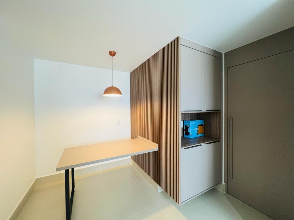 Imagem Apartamento com 3 Quartos à Venda, 181 m²em Cambuí - Campinas