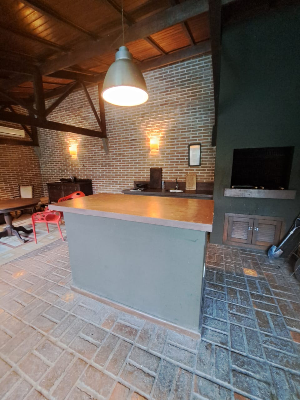 Imagem Casa com 3 Quartos à Venda, 300 m²em Laranjal - Pelotas