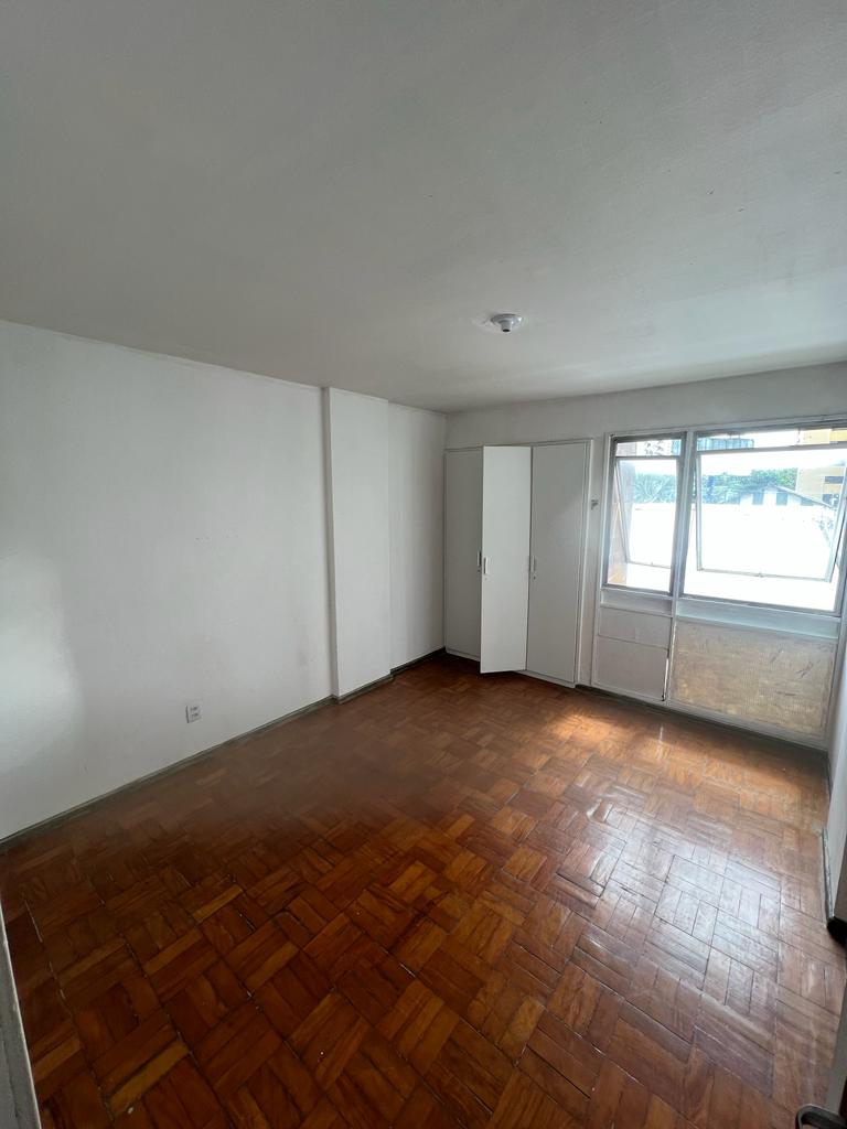 Imagem Apartamento com 3 Quartos à Venda, 157 m²em Boa Viagem - Recife
