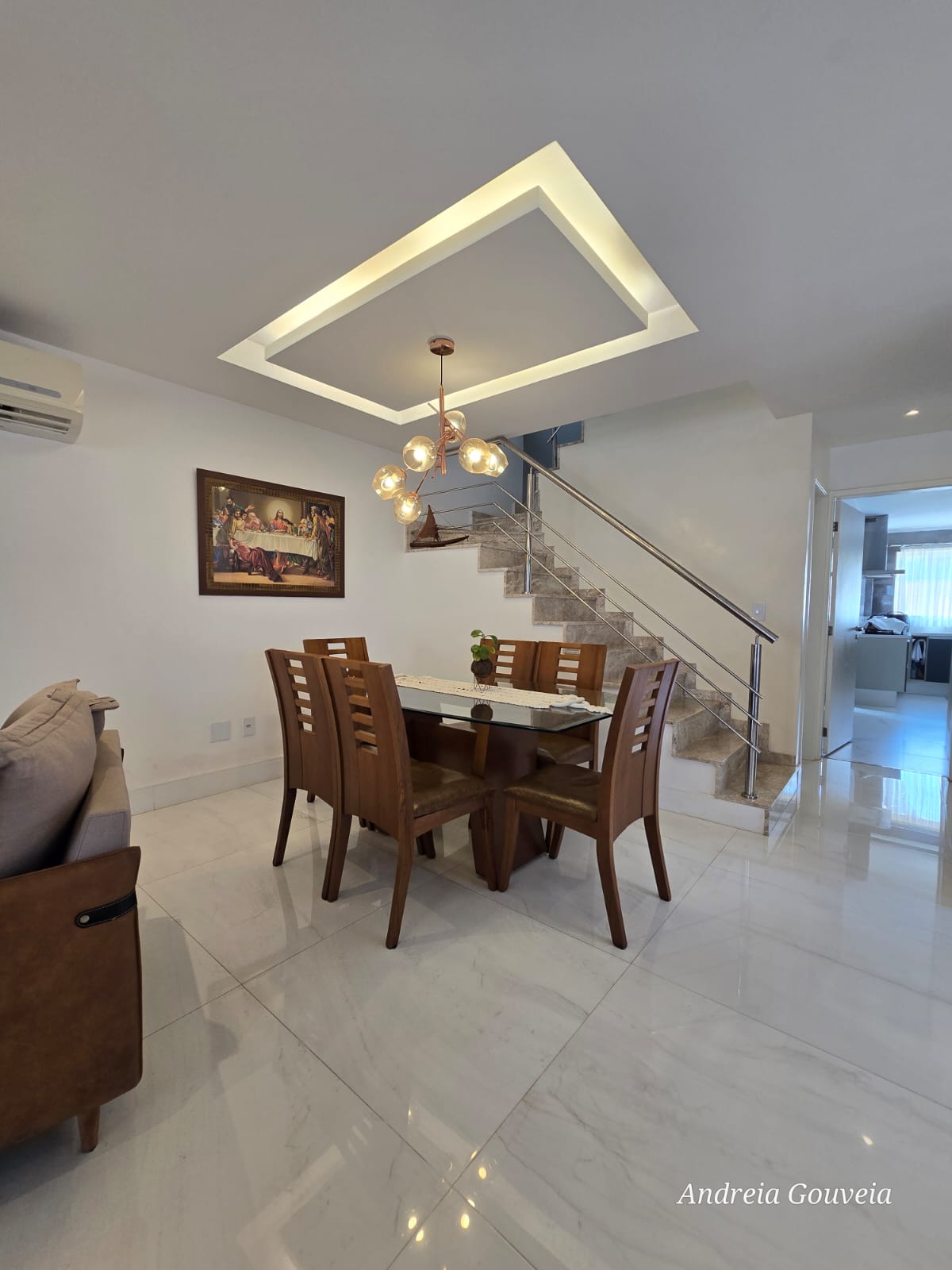 Imagem Casa com 5 Quartos à Venda, 268 m² em Recreio dos Bandeirantes - Rio de Janeiro Imagem Casa com 5 Quartos à Venda, 268 m² em Recreio dos Bandeirantes - Rio de Janeiro