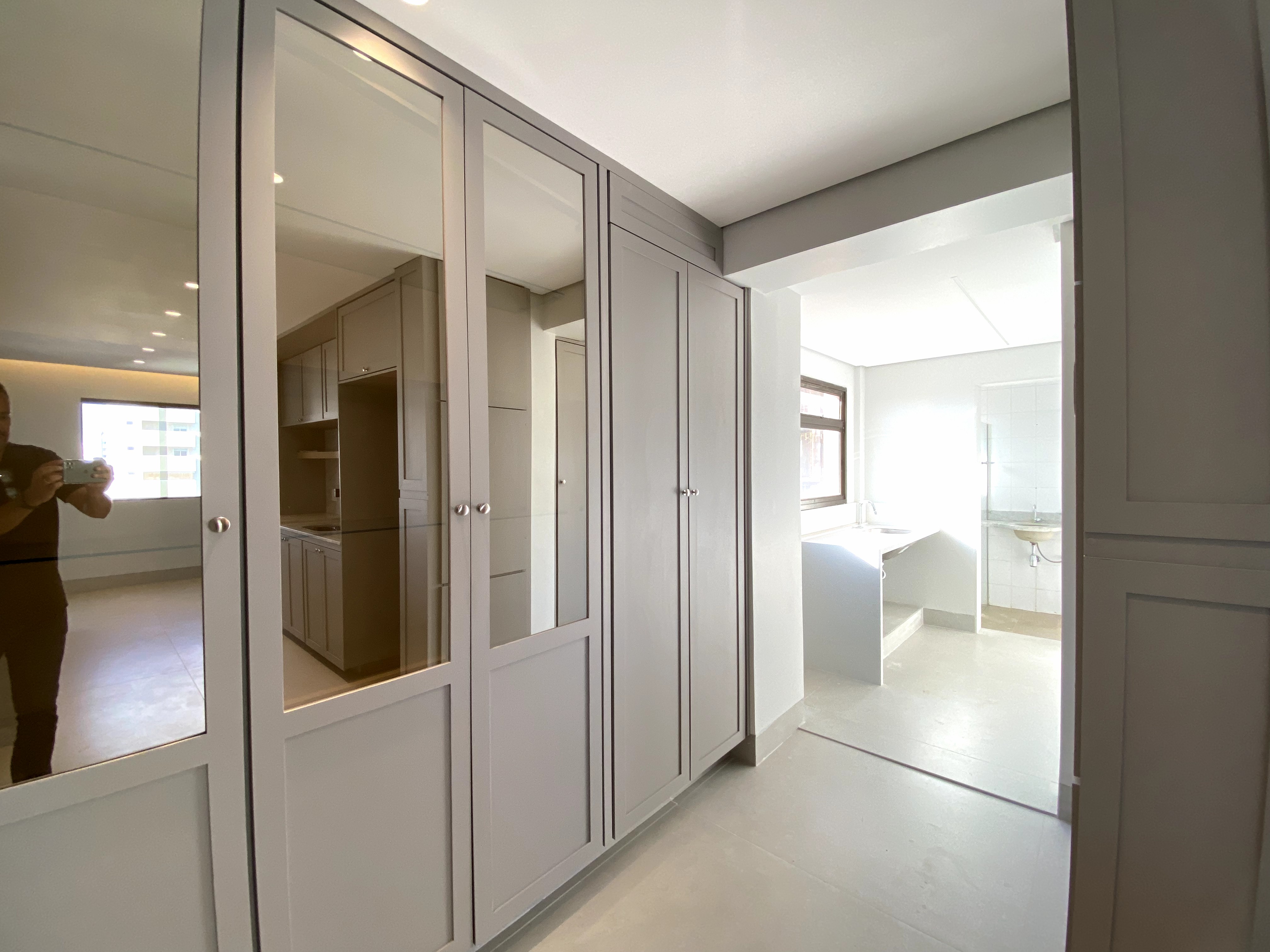 Imagem Apartamento com 4 Quartos à Venda, 216 m²em Martins - Uberlândia