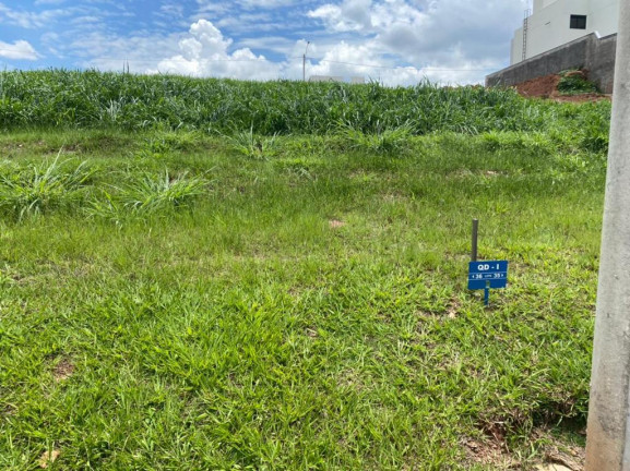 Imagem Terreno em Condomínio à Venda,  em Jardins Porto - Senador Canedo