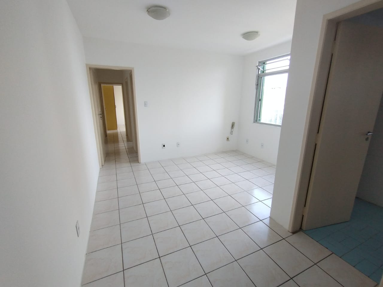 Imagem Apartamento com 2 Quartos à Venda, 56 m²em Centro - Florianópolis