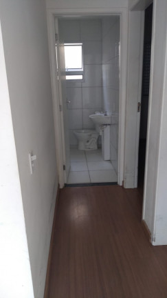 Imagem Casa de Condomínio com 2 Quartos para Alugar, 56 m² em Jardim Layr - Mogi das Cruzes
