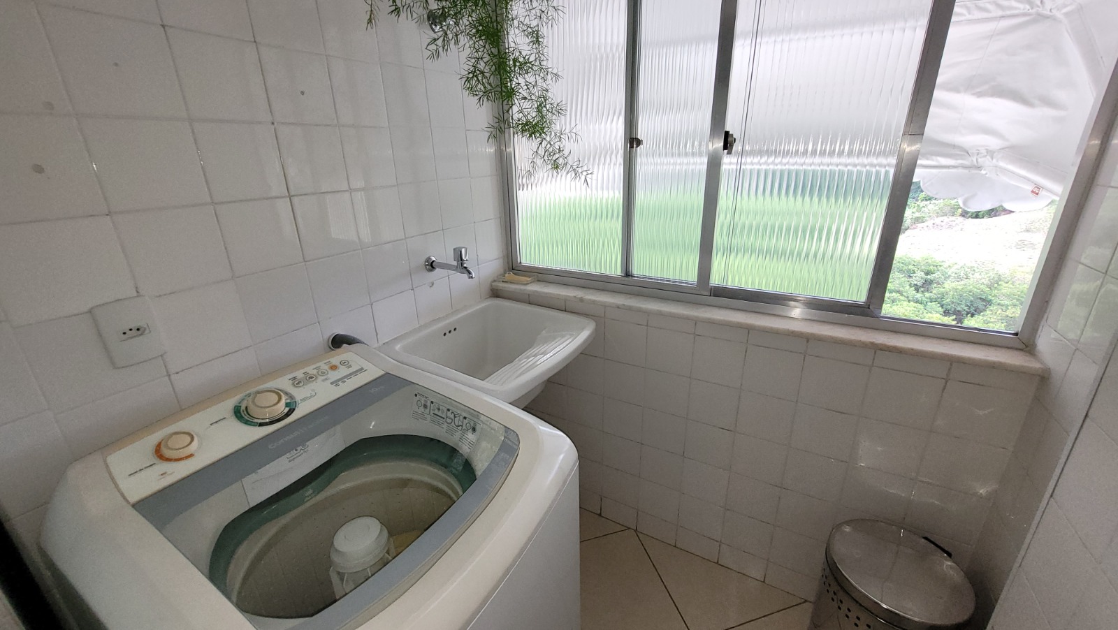 Imagem Apartamento com 2 Quartos à Venda, 60 m²em Engenhoca - Niterói