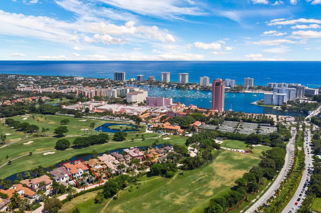Imagem Casa com 6 Quartos à Venda ou Locação, 2.000 m²em Alphaville Residencial Dois - Barueri Imagem Casa com 6 Quartos à Venda ou Locação, 2.000 m²em Alphaville Residencial Dois - Barueri