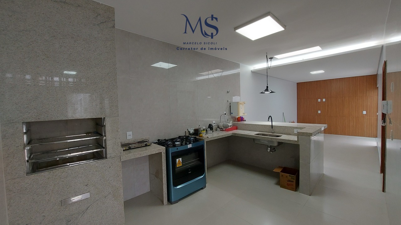 Imagem Casa com 4 Quartos à Venda, 280 m²em Guará II - Brasília