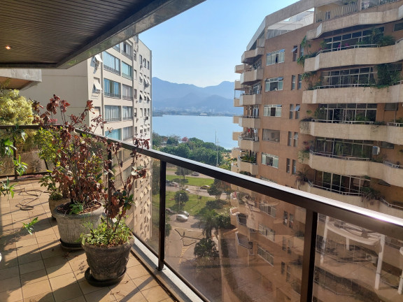 Imagem Apartamento com 4 Quartos à Venda, 227 m² em Lagoa - Rio de Janeiro Imagem Apartamento com 4 Quartos à Venda, 227 m² em Lagoa - Rio de Janeiro