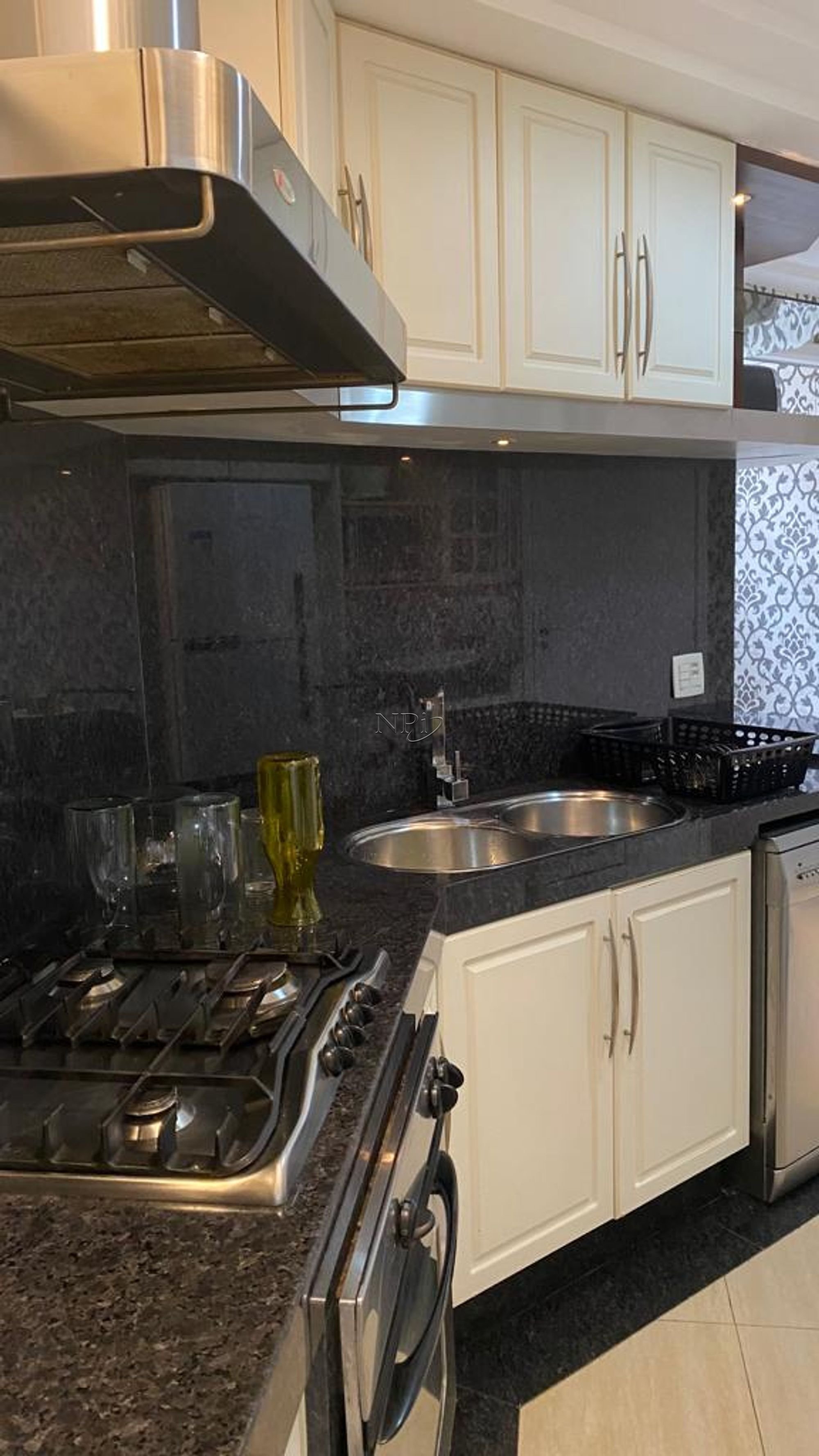 Imagem Apartamento com 3 Quartos à Venda, 130 m²em Indianópolis - São Paulo