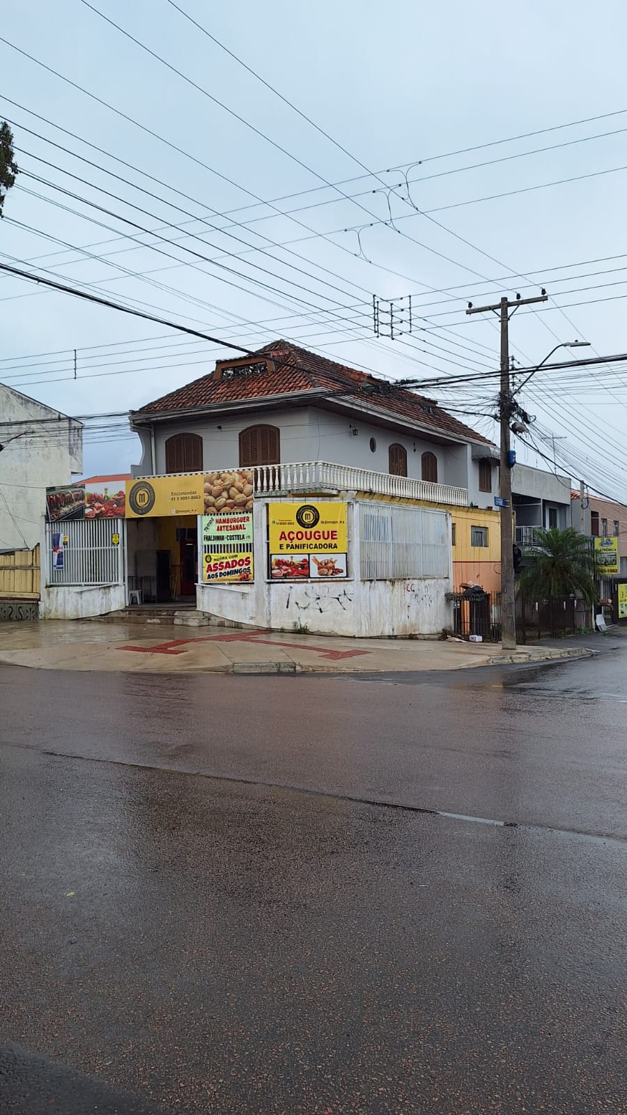 Vaga de Garagem à Venda, 214 m² em Xaxim - Curitiba