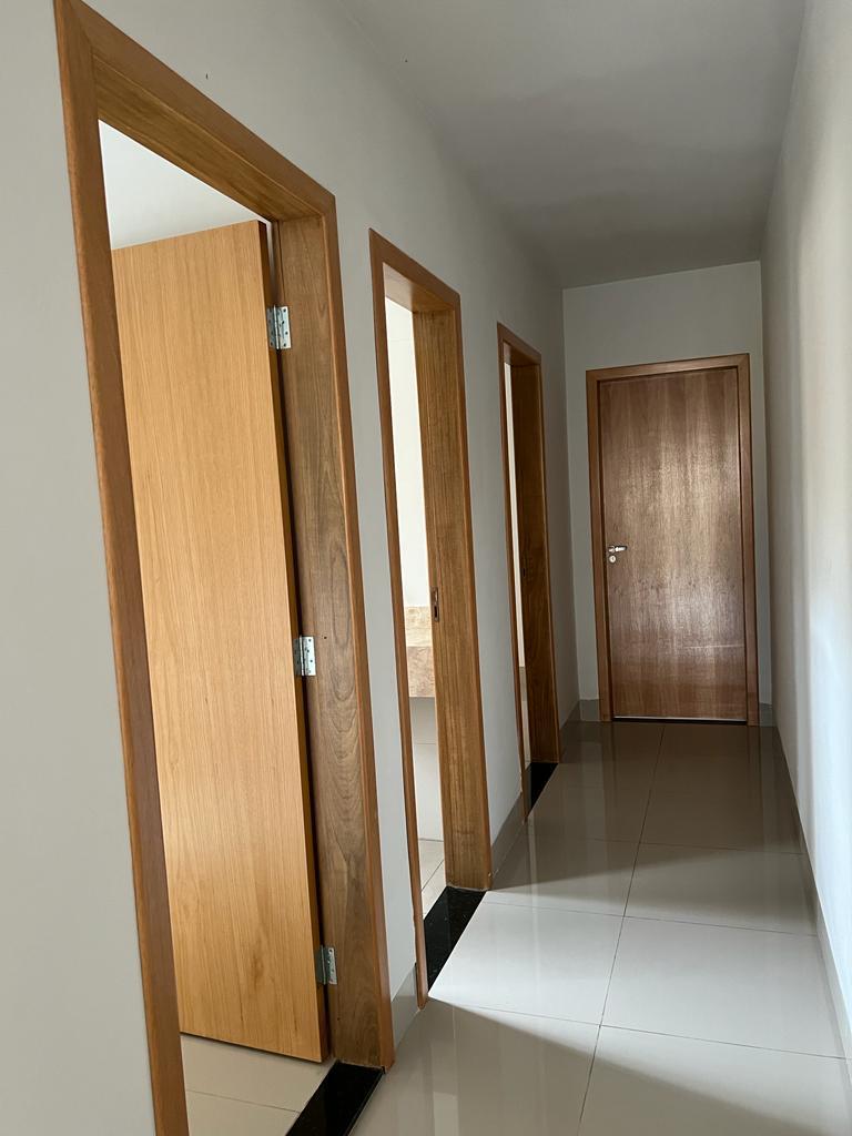 Imagem Casa com 3 Quartos à Venda, 103 m²em Jardim Ipanema - Goiânia