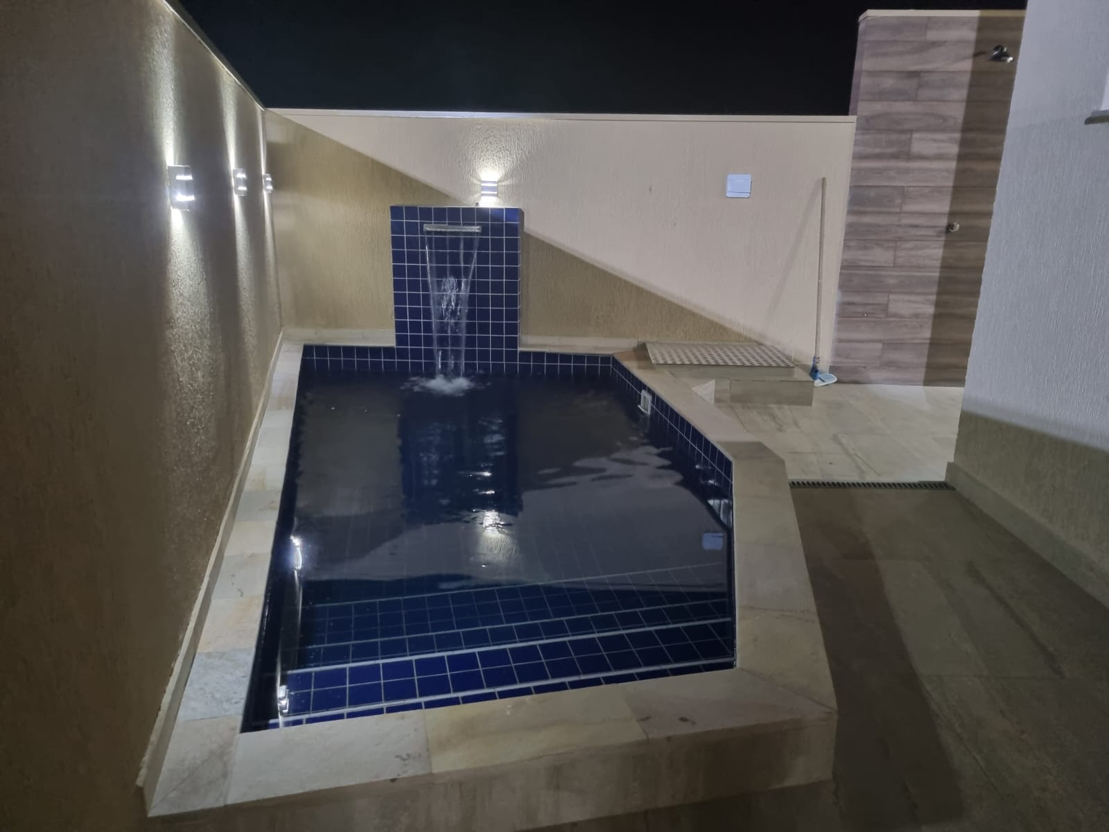 Imagem Casa de Condomínio com 3 Quartos à Venda, 158 m²em Condomínio Terras do Vale - Caçapava