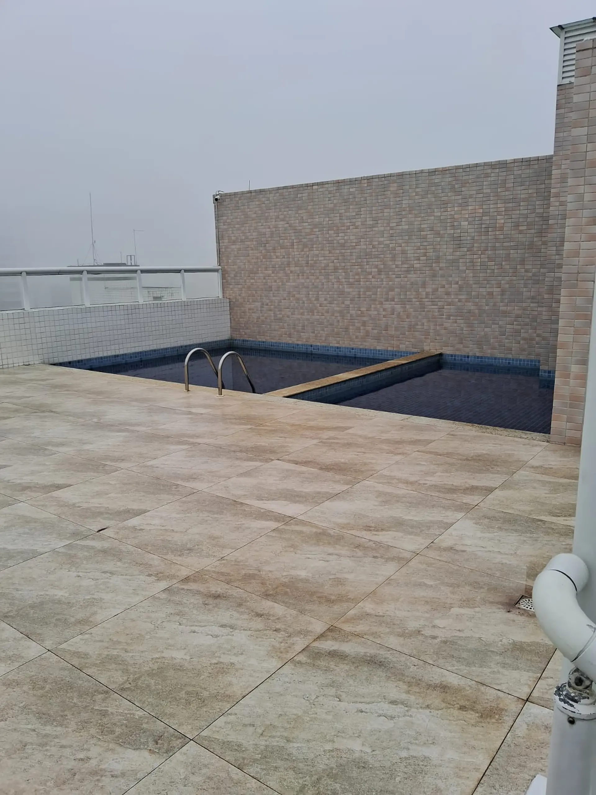 Imagem Apartamento com 2 Quartos à Venda, 70 m²em Ocian - Praia Grande