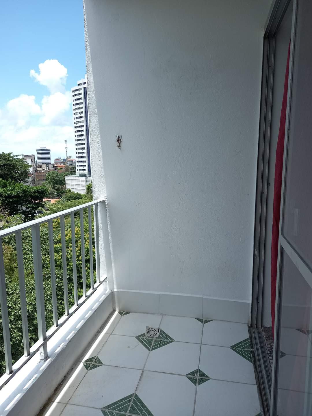 Imagem Apartamento com 2 Quartos à Venda, 80 m²em Brotas - Salvador Imagem Apartamento com 2 Quartos à Venda, 80 m²em Brotas - Salvador