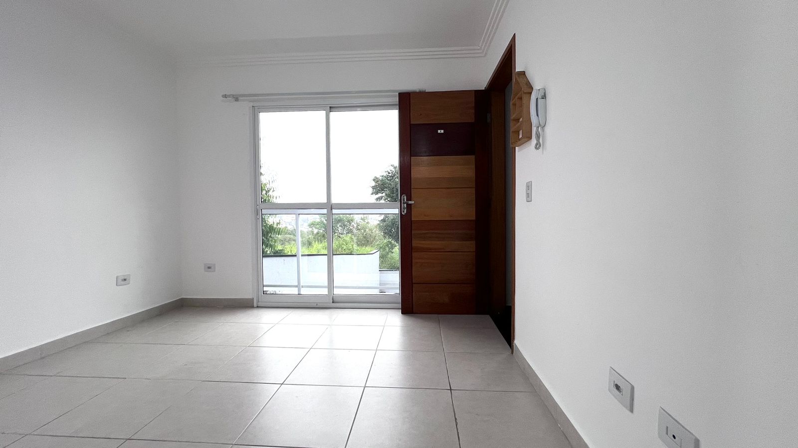 Imagem Casa com 2 Quartos para Alugar, 1 m²em Parque Gerassi - Santo André