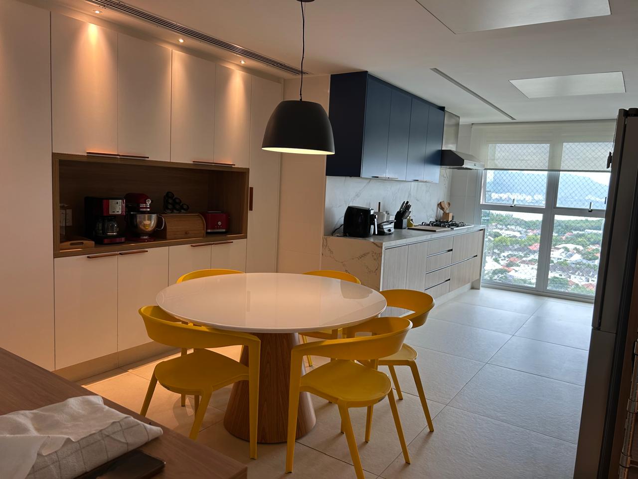 Imagem Apartamento com 4 Quartos à Venda, 381 m² em Barra da Tijuca - Rio de Janeiro Imagem Apartamento com 4 Quartos à Venda, 381 m² em Barra da Tijuca - Rio de Janeiro