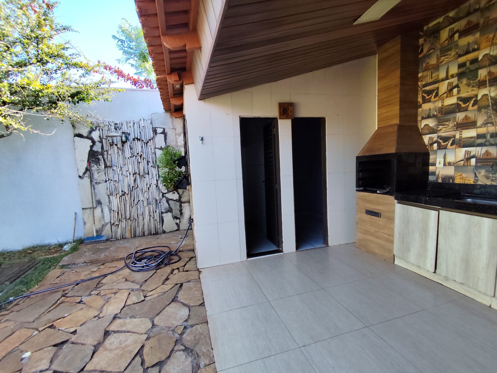 Imagem Casa com 3 Quartos à Venda, 179 m² em Residencial Campus - Goiânia Imagem Casa com 3 Quartos à Venda, 179 m² em Residencial Campus - Goiânia