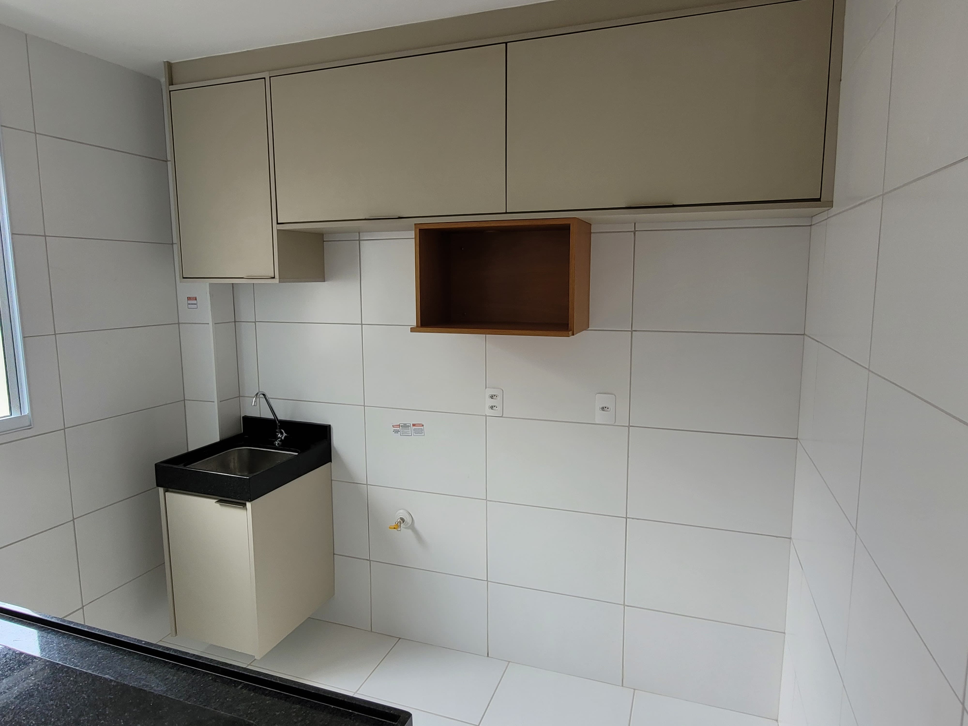 Imagem Apartamento com 2 Quartos para Alugar, 42 m²em Alphaville (Abrantes) - Camaçari