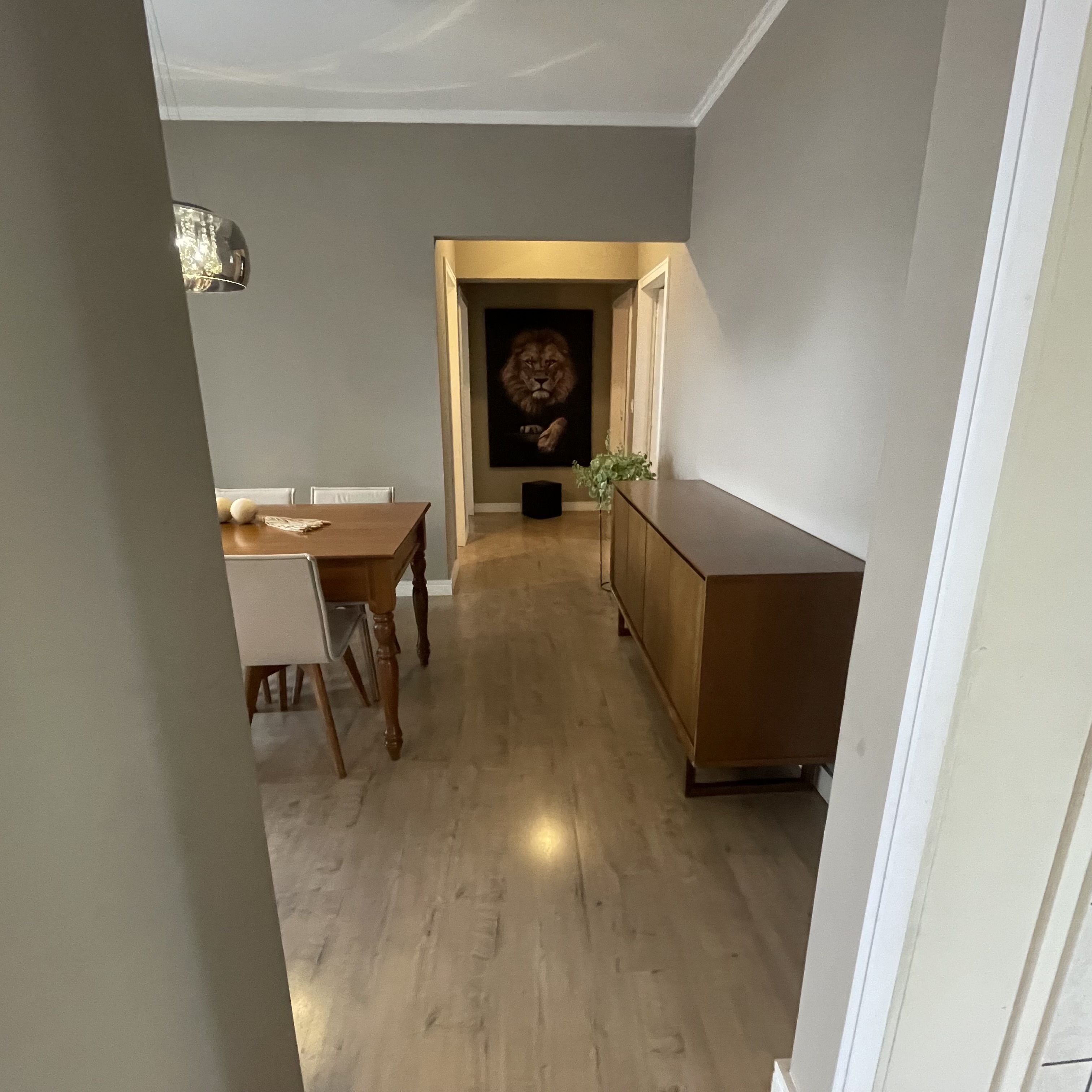 Imagem Sobrado com 3 Quartos à Venda, 280 m²em Jardim Iririú - Joinville
