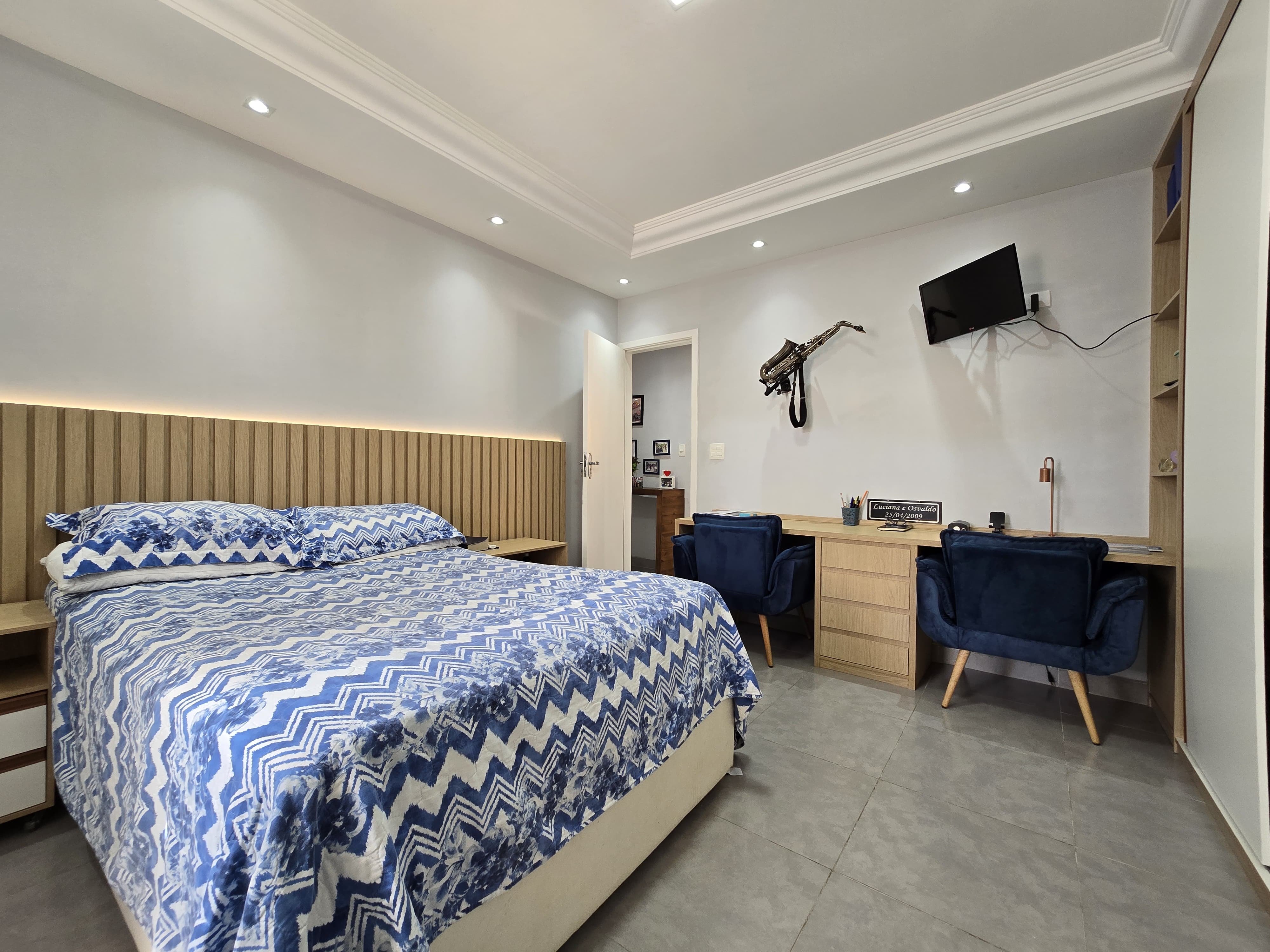 Imagem Apartamento com 2 Quartos à Venda, 75 m²em Ponta da Praia - Santos