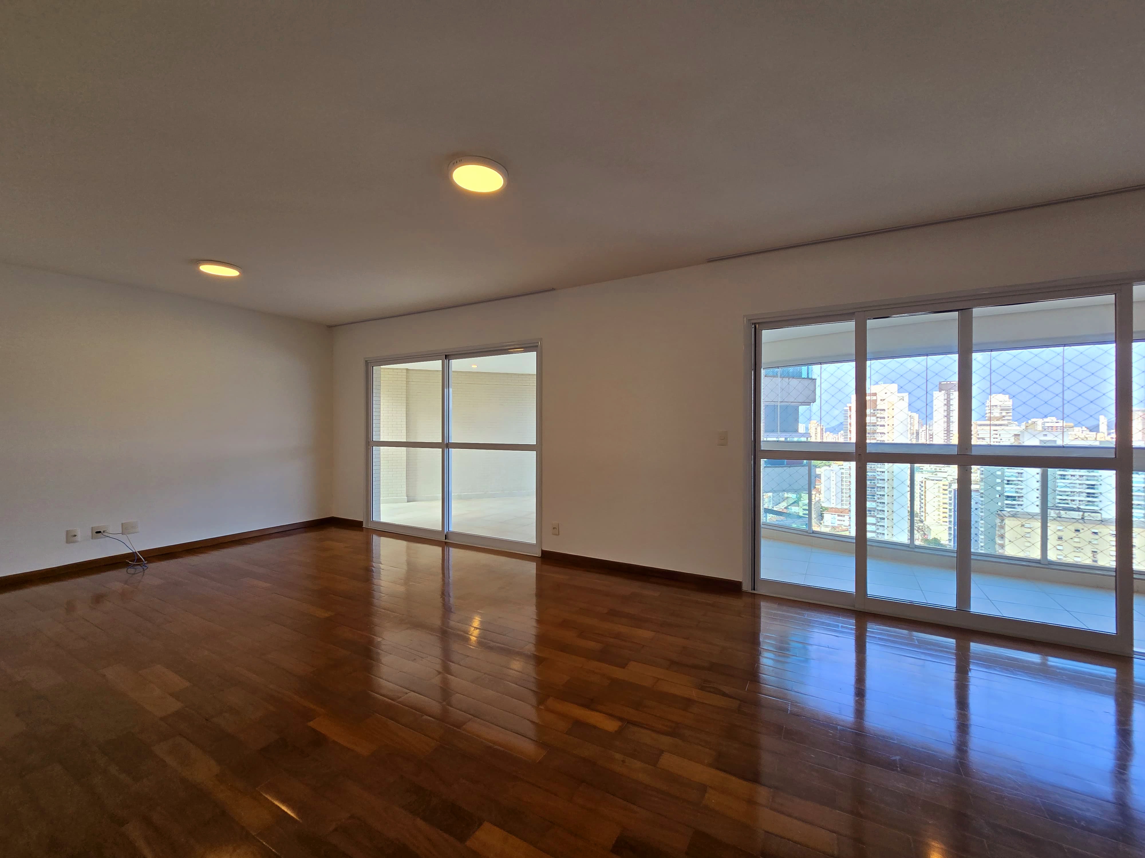 Imagem Apartamento com 4 Quartos à Venda, 204 m² em Boqueirão - Santos